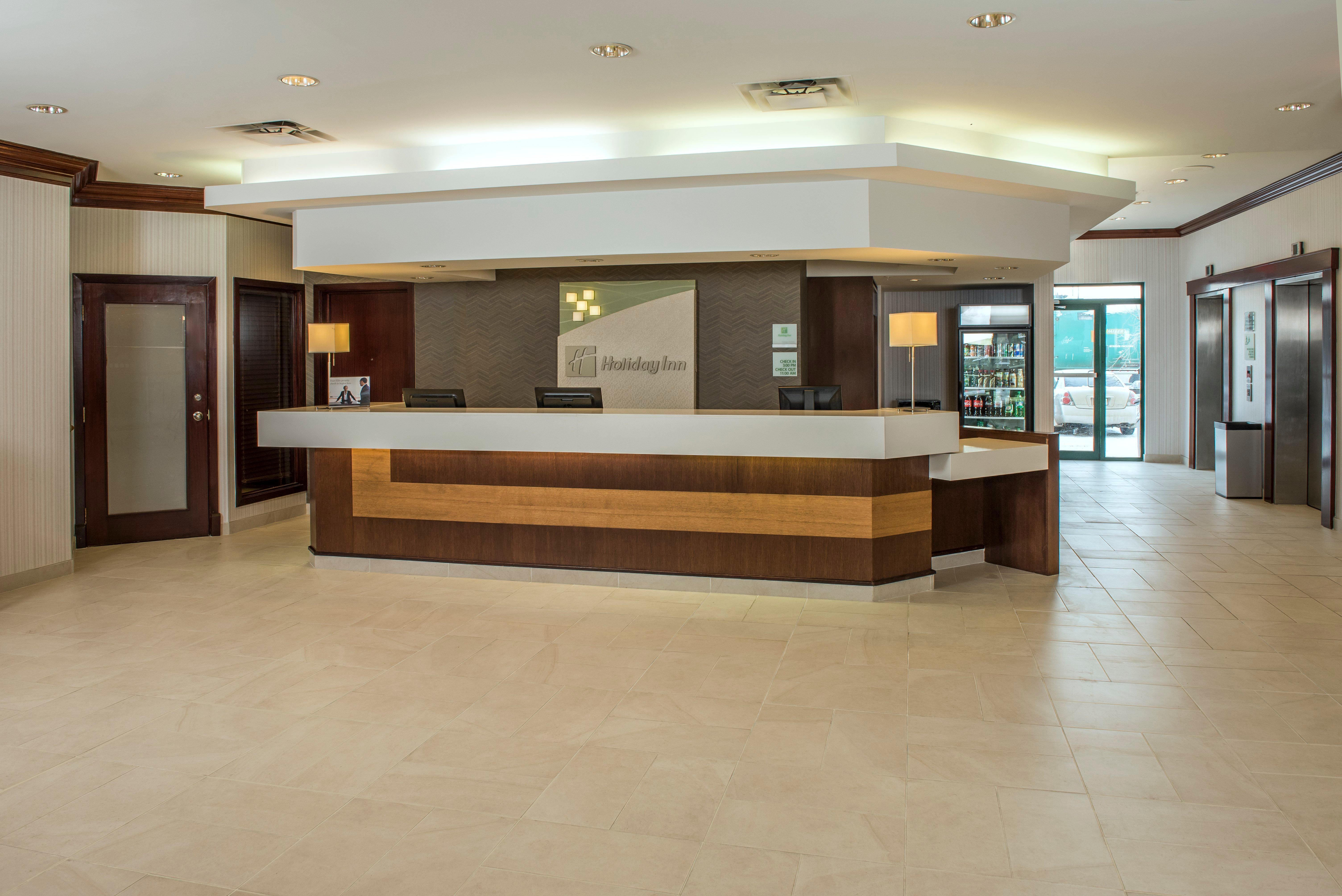 Holiday Inn Conference Centre Edmonton South By Ihg Екстериор снимка