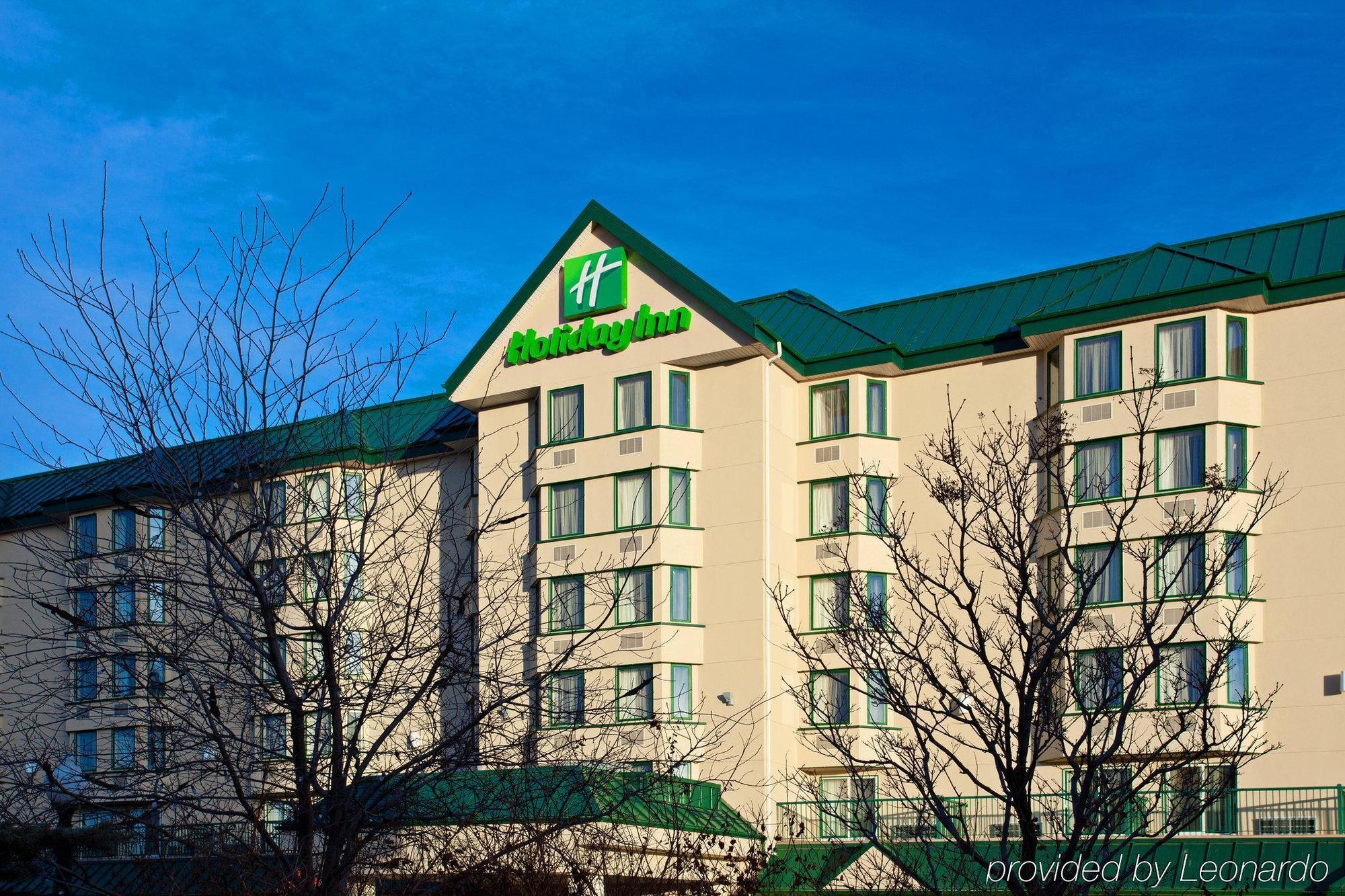 Holiday Inn Conference Centre Edmonton South By Ihg Екстериор снимка