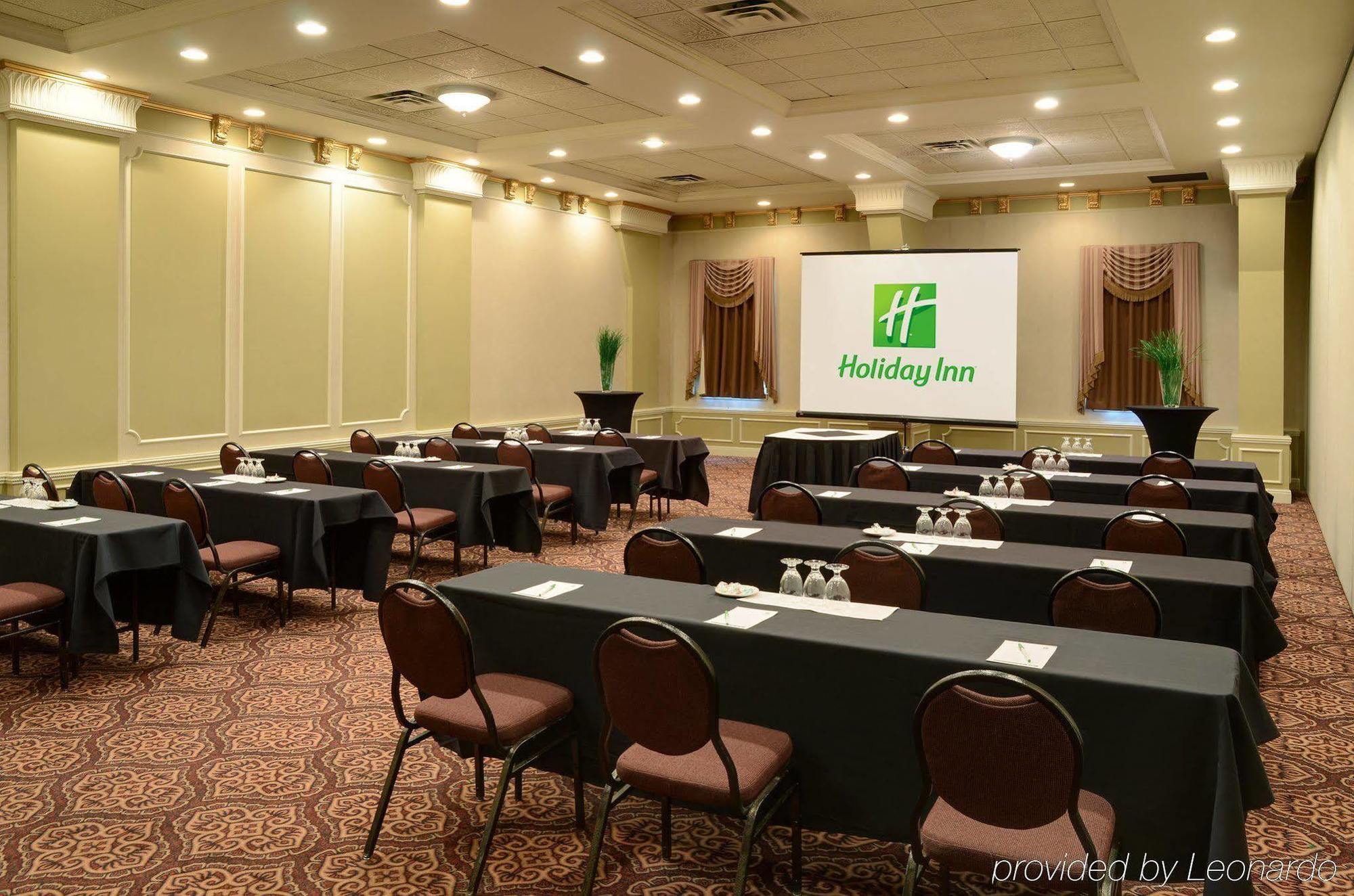 Holiday Inn Conference Centre Edmonton South By Ihg Екстериор снимка